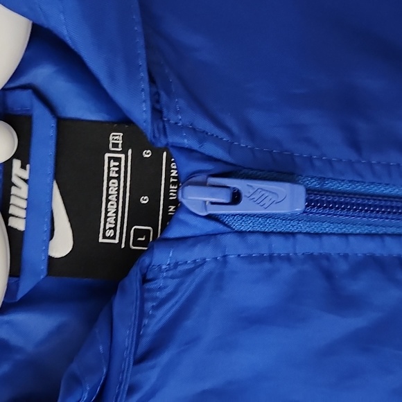 NIKE Spring Jarket - Picture 4 of 5